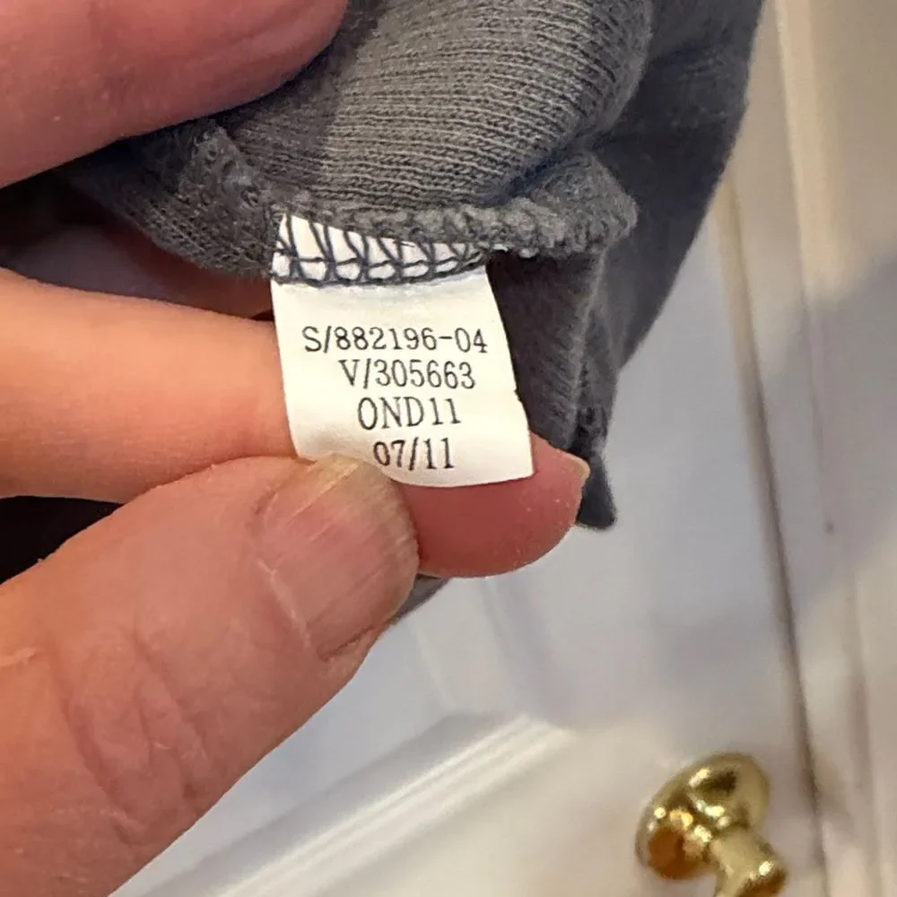 Old Navy stylish sweater